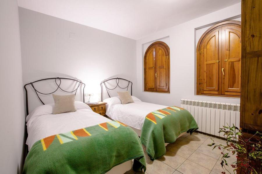 Hostal Antiguo Hospital Linares de Mora ภายนอก รูปภาพ