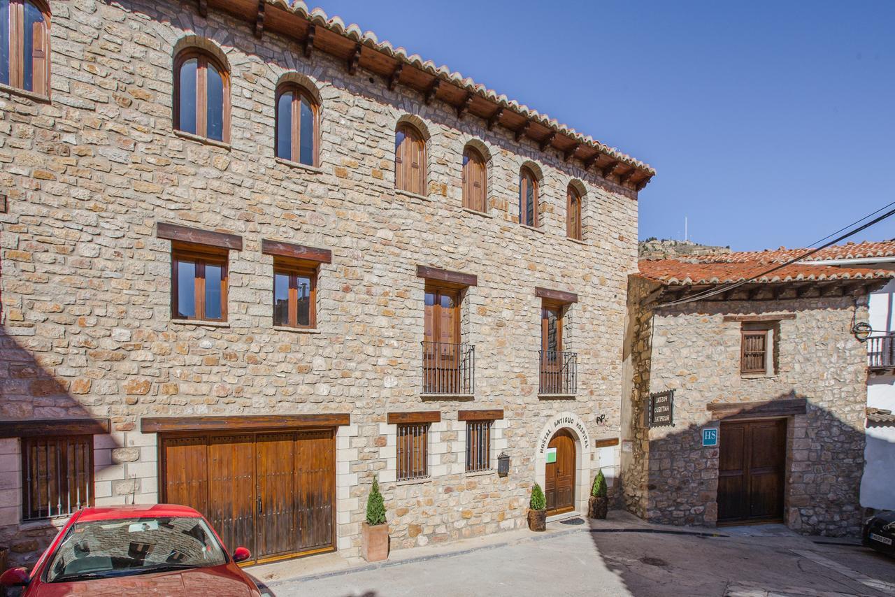 Hostal Antiguo Hospital Linares de Mora ภายนอก รูปภาพ