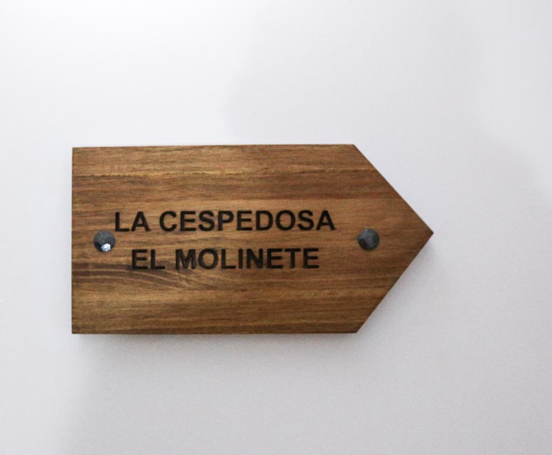 Hostal Antiguo Hospital Linares de Mora ภายนอก รูปภาพ