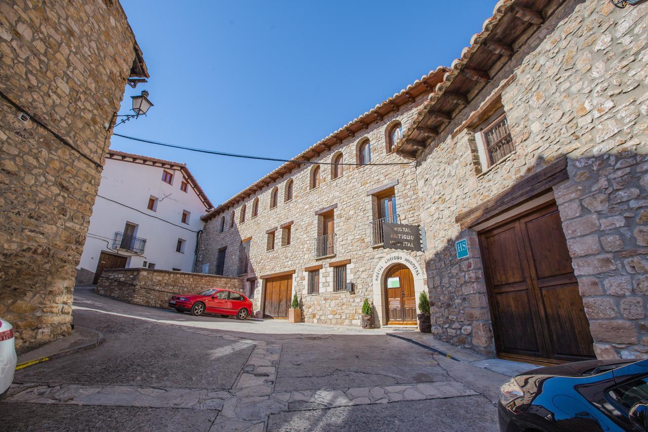 Hostal Antiguo Hospital Linares de Mora ภายนอก รูปภาพ